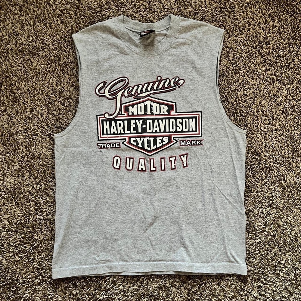 Gray Sleeveless Tee